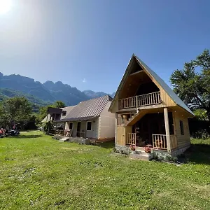 Guest house Belinis, Theth