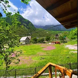 Guest house Mikel Center, Theth